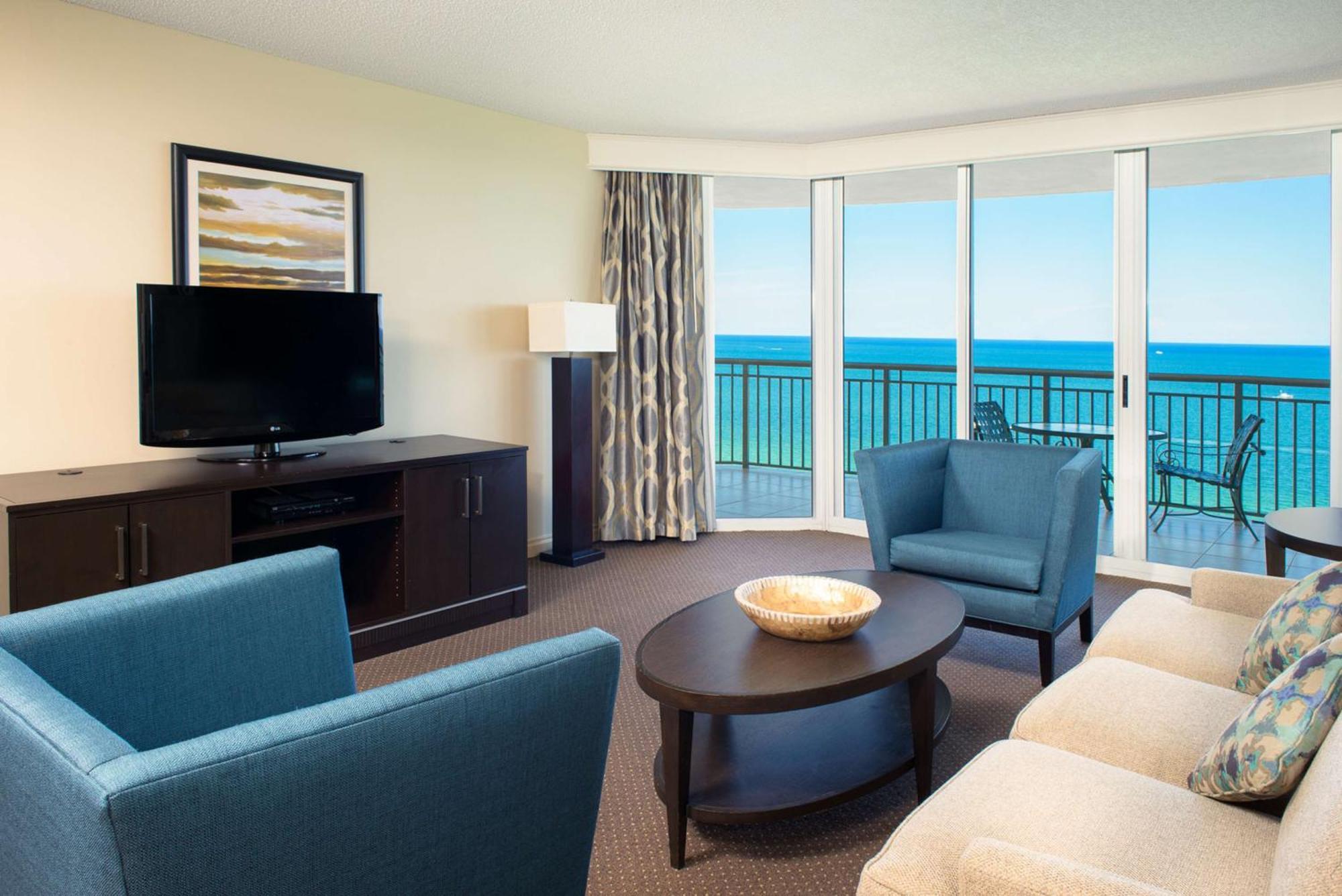 Doubletree By Hilton Ocean Point Resort - North Miami Beach Sunny Isles Beach Exterior photo